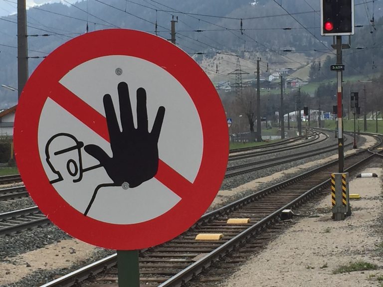 Aufruf zum Unterschreiben der Petition gegen Brenner-Nordzulauf